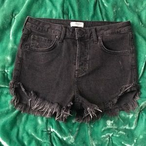 Cut off grey denim shorts